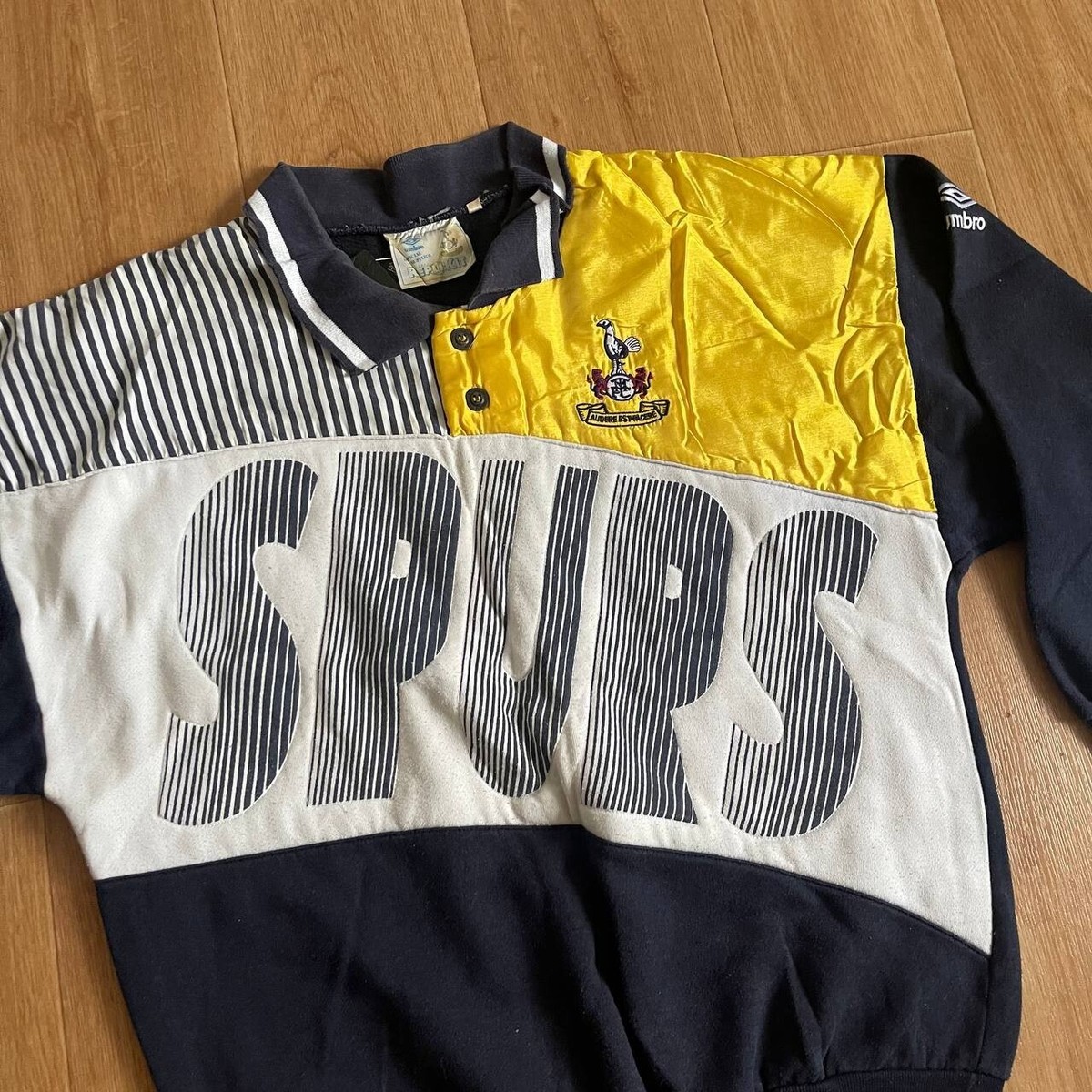 Tottenham Hotspur Umbro Vintage Football Sweatshirt 1991