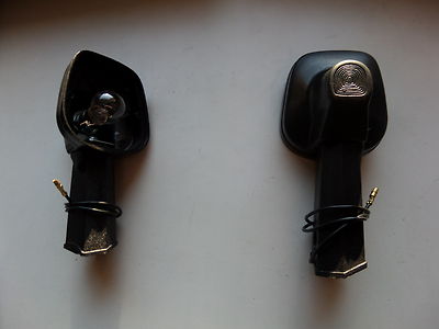 Blinkergehäuse vorn L. Base Turn Signal left Honda CB 250/400 N CB 450 N PC14