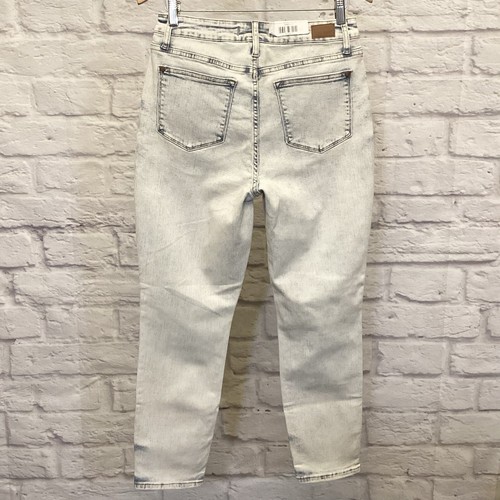 Judy Blue 7 (28) Slim Fit NWT High Waist Acid Wash Women’s Jeans Stretch JB88241 - Picture 3 of 8
