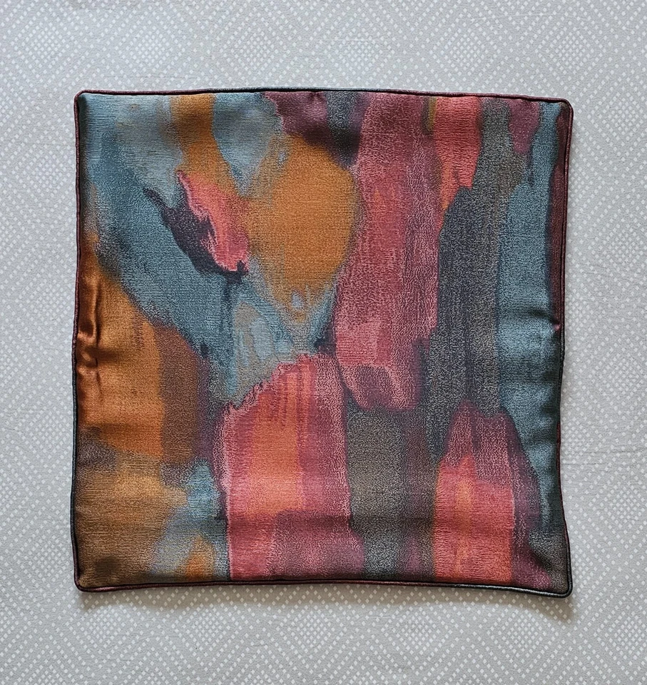 Juego de 5 Fundas de Almohada Decorativas 20X20 en Tonos Terrosos - Hechas a Medida Seda Pura Foto 3 de 4