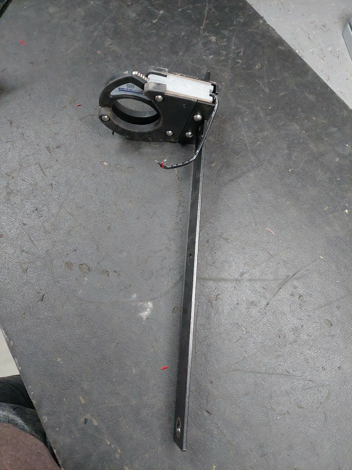 Santa Cruz Sc6 Universal electric Gun Lock For Rifles And Shotguns 12v