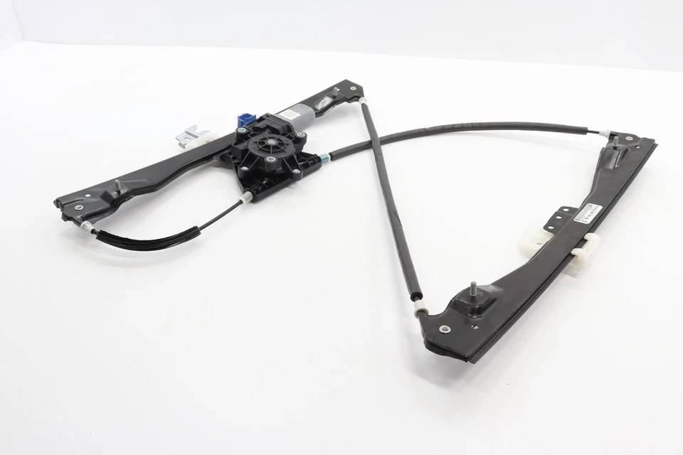 2017 - 2024 尼桑泰坦前门右窗调节器 原始设备制造商 80730EZ00A — 第 2/4 张图片