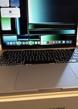 Apple MacBook Pro (512GB SSD, Apple M1, Touchbar) Laptop - Silber mit OVP