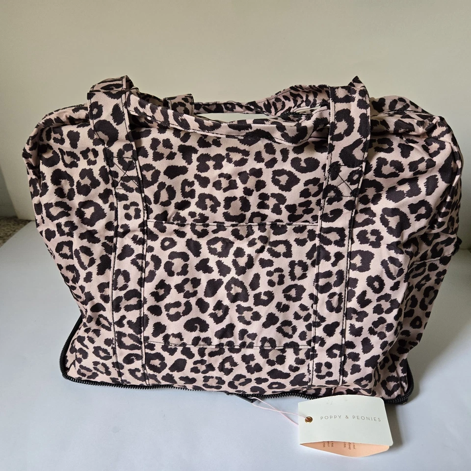 Poppy and Peonies The Pack Up Duffle Pink Cheetah Print Foldable Tote Bag NWT - Image 3 of 4