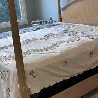 Vintage Embroidered Cross Stitch Tablecloth Roses Crochet Lace 102  X 68  XLarge