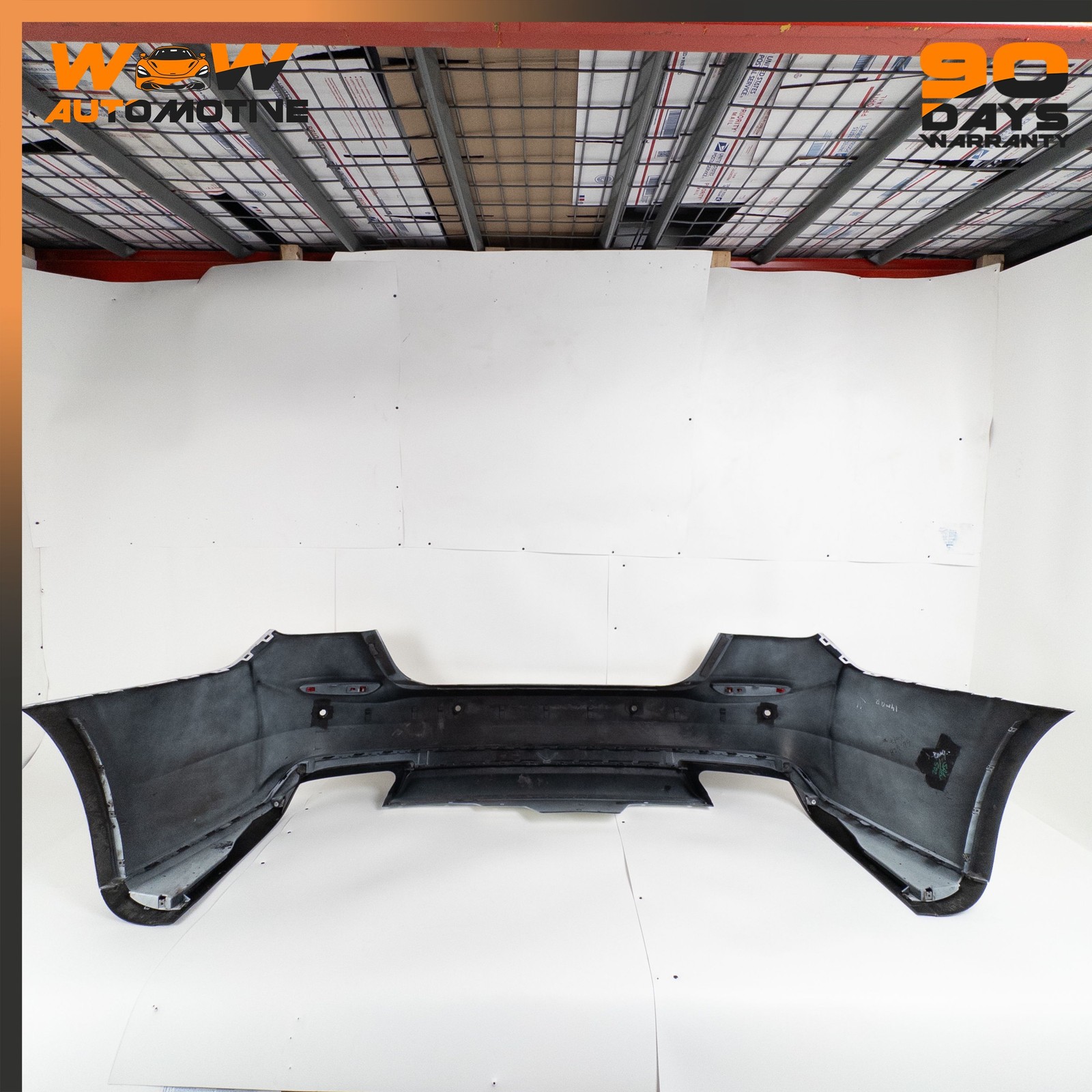13-19 MASERATI QUATTROPORTE GTS REAR BUMPER COVER REFLECTOR ASSEMBLY WHITE OEM