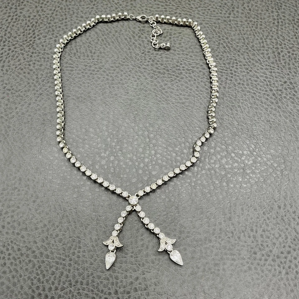 Collar de Cristal Anne Klein Tono Plata Cuello Ajustable Gargantilla Racimo Gota Foto 2 de 4