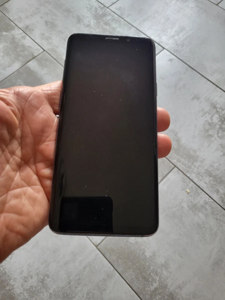 Samsung Galaxy S9+ · 128GB, foto 2 di 5