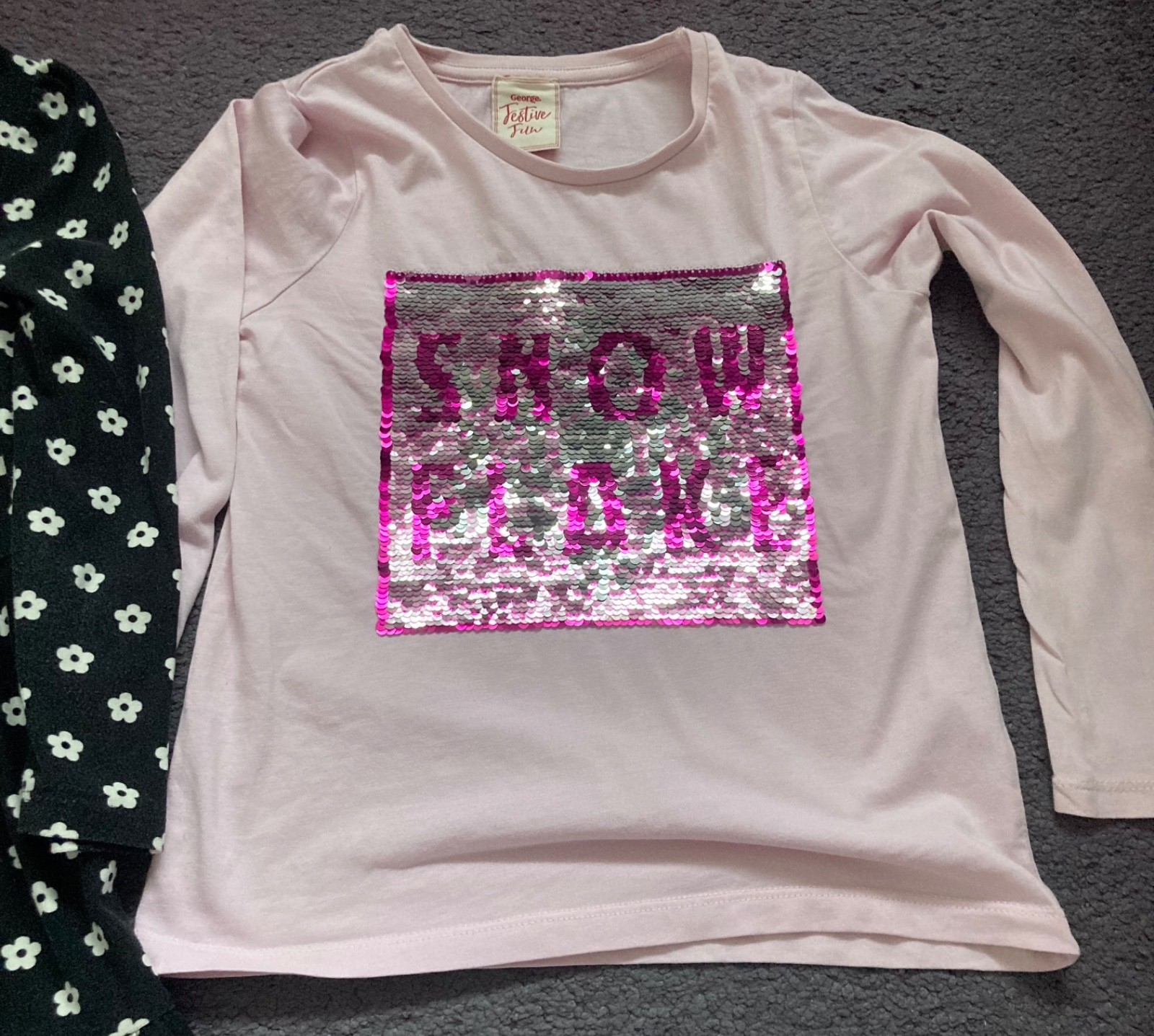 2x girls tops size 4-5 yrs from George and Primark image 2
