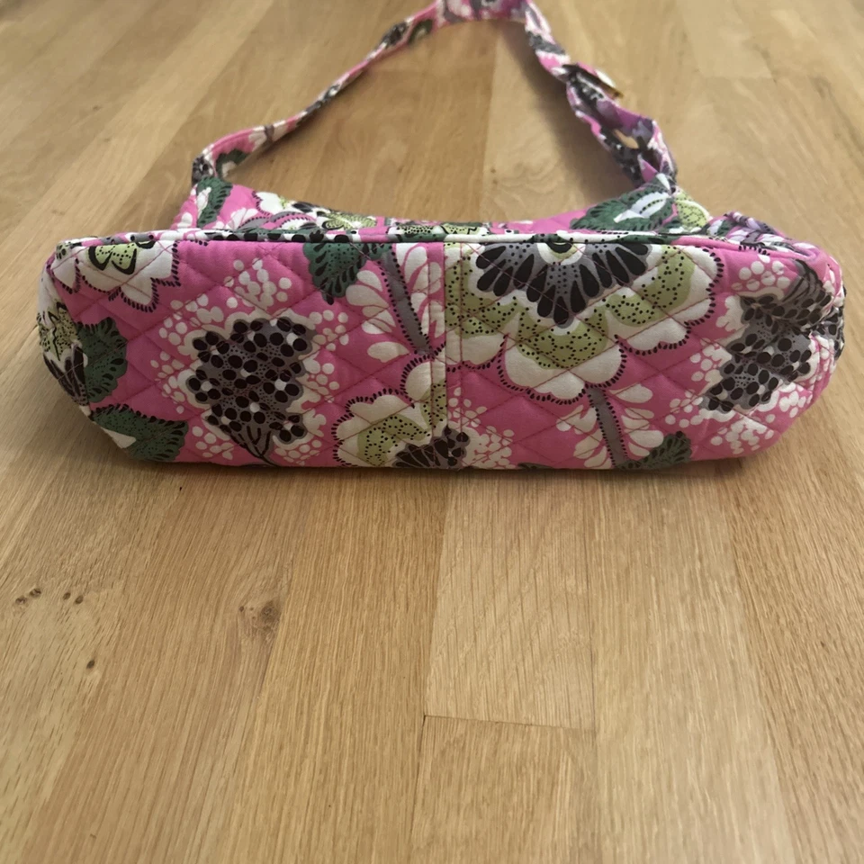 Vera Bradley PRISCILLA ROSA SOBRE LA MARCHA Hobo Bandolera Hipster Cartera  Foto 3 de 4