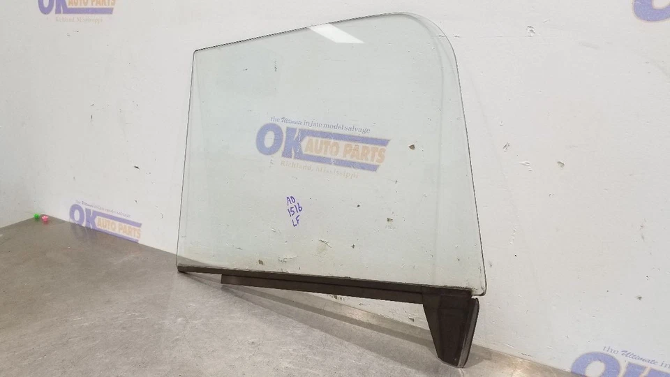 1969 CHEVY C20 DOOR GLASS WINDOW FRONT LEFT DRIVER Foto 4 de 4