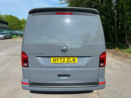 2022 VOLKSWAGEN TRANSPORTER T6.1 TDI 150 6 SPEED HIGHLINE SWB IN PURE GREY WITH - Picture 6 of 22