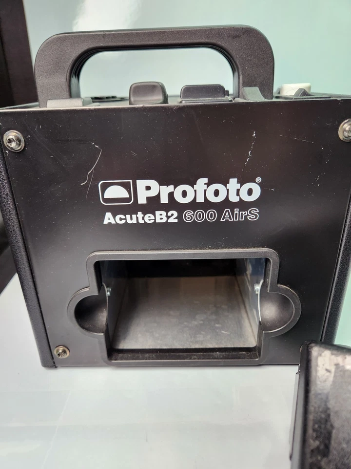 Profoto AcuteB2 600Ws AirS LiFe Power Pack 901101Acute B2 #2 Foto 2 de 4