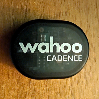 Wahoo Cadence Sensor Wireless Cycling Sensor for Bike Computer Black