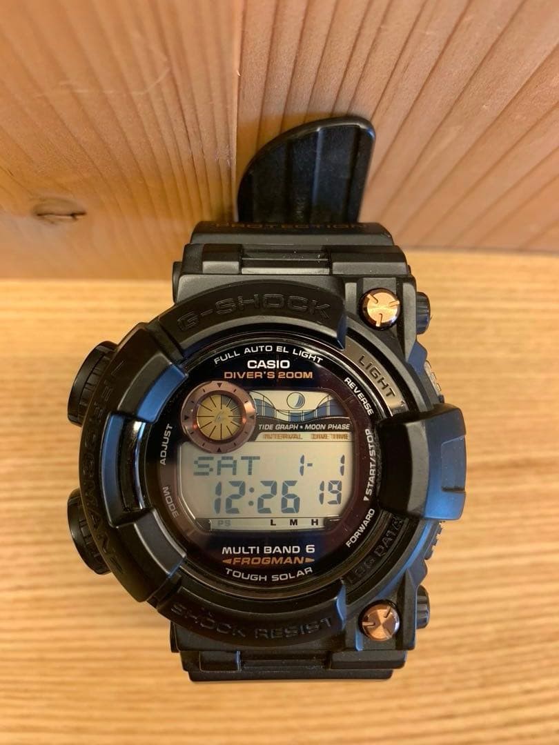 L*o様 CASIO G-SHOCK FROGMAN GWF-1000B-1JR Casio G-Shock Frogman GWF-1000B-1JR Rose Gold Solar Radio Diver