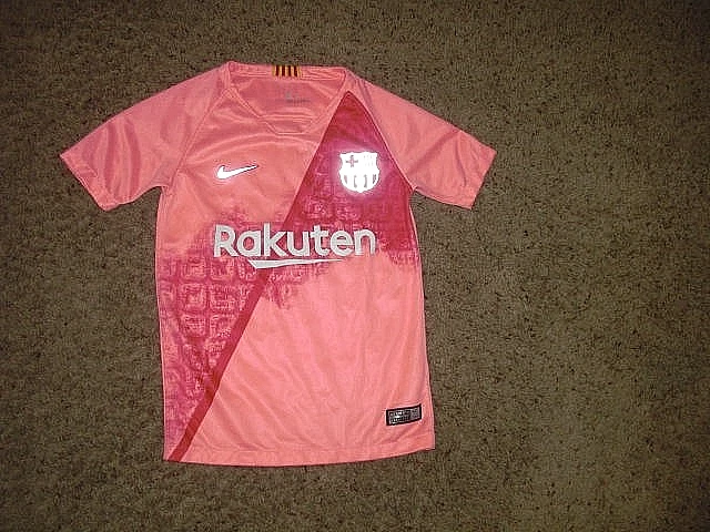 Las mejores ofertas en FC Barcelona Club Internacional Rosa Ropa
