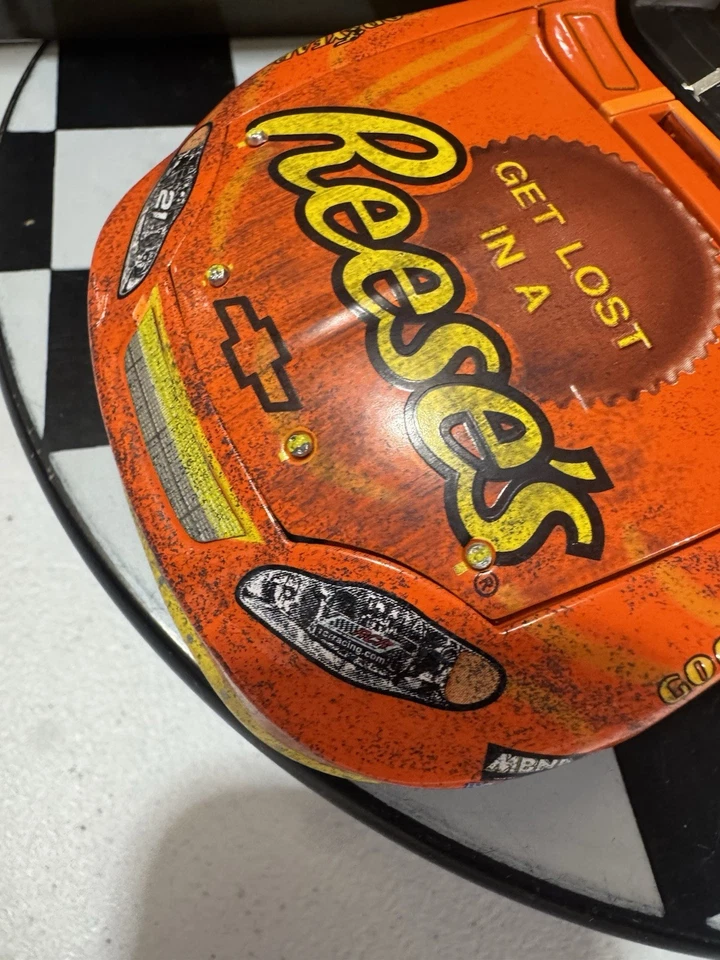 RARO Kevin Harvick ELITE #21 Reese’s Las Vegas Race Win 2004 1/24 Nascar Diecast Foto 3 de 4