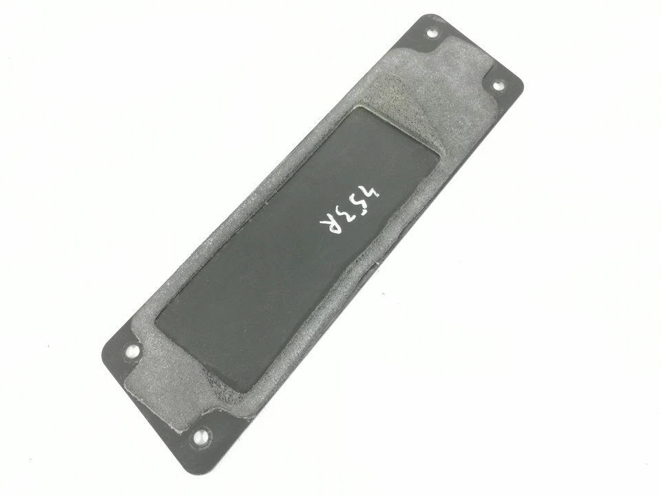 Aston Martin Rapide 2010-2022 Vorne Recht Tür Technisches Datenetikett - Bild 4 von 4