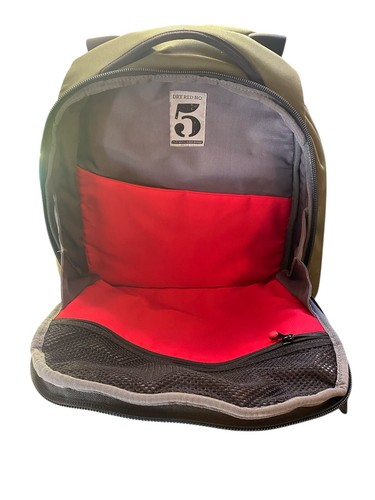 Crumpler Dry Red No. 5 Backpack Olive Green Laptop Travel Bag Opened Not Used - Picture 8 of 11