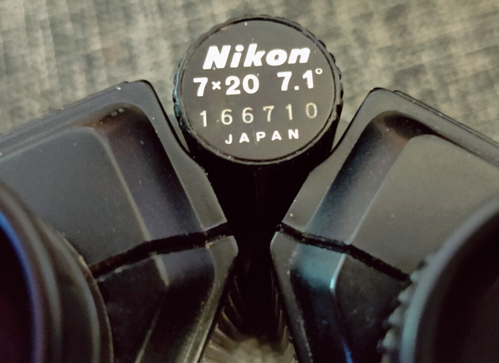 Nikon Travelite II Binoculars 7x20 7.1⁰ 7.1 Degrees Made in Japan