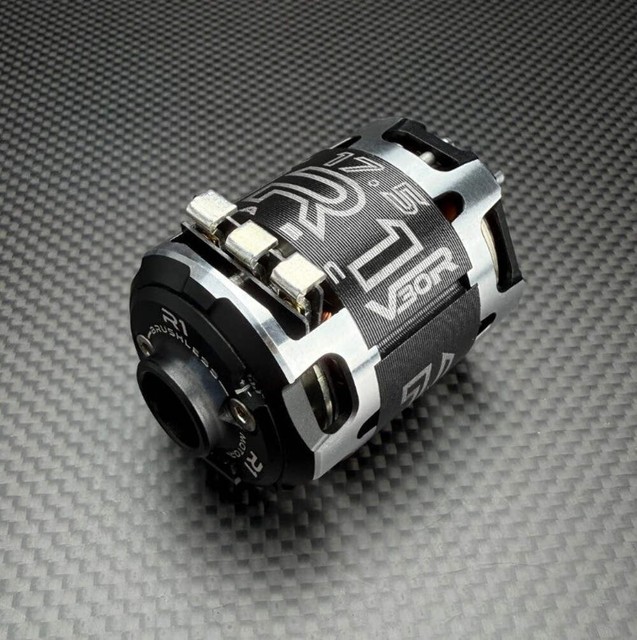 R1WURKS V30 17.5T