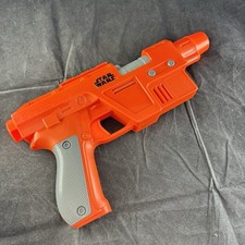 Nerf Gun Poe Dameron Blaster 2016 Hasbro Toy Light Sound Disney Star Wars