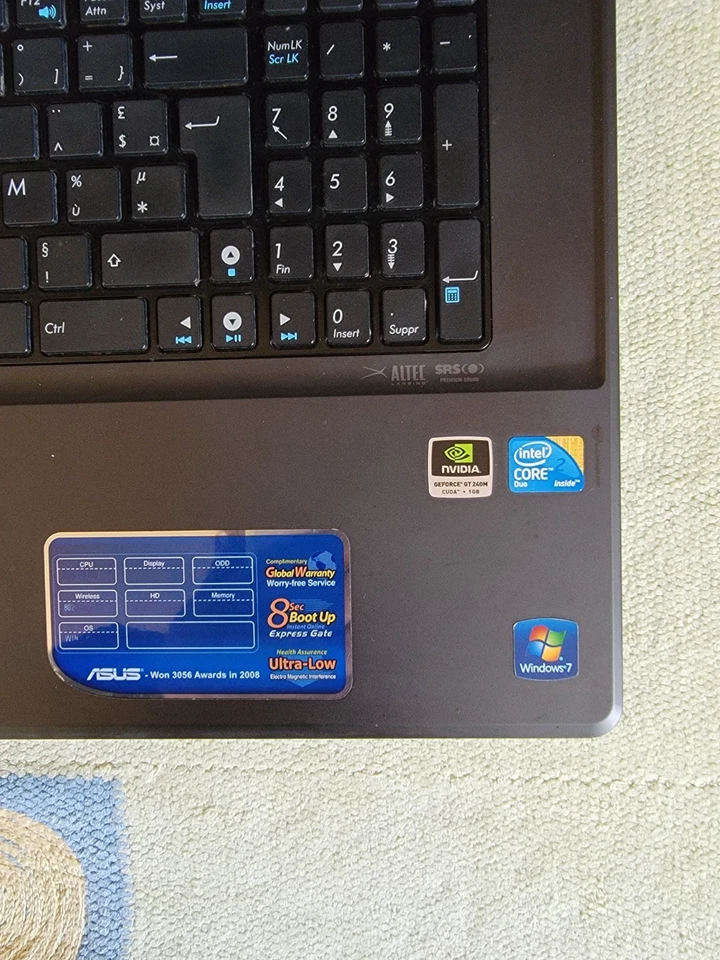 Asus N71V Non Fonctionnelles Intel Core Sans M/R ni HDD Azerty Ecran 17,3 P/P - Photo 3/4