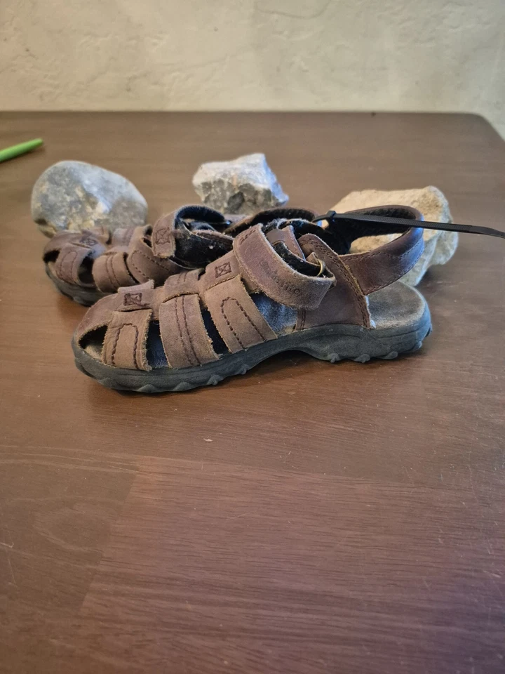 Size 10.5M Kids Stride Rite Sandals Hudsen Leather Upper - Image 2 of 4