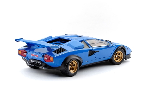 AUTOart Lamborghini カウンタック Walter Wolf REVIEW: AUTOart Lamborghini Countach Walter Wolf Edition