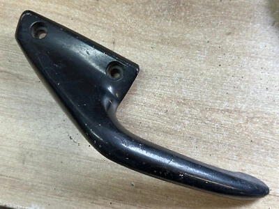 UNE POIGNEE PASSAGER SUPPORT ARRIERE GAUCHE MOTO HONDA 500 / 600 CBF CB600F - Photo 1/4