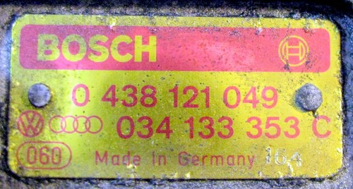 Luftmassenmesser 0438121049 BOSCH mit Mengenteiler 0438101029 Audi original - Picture 2 of 5