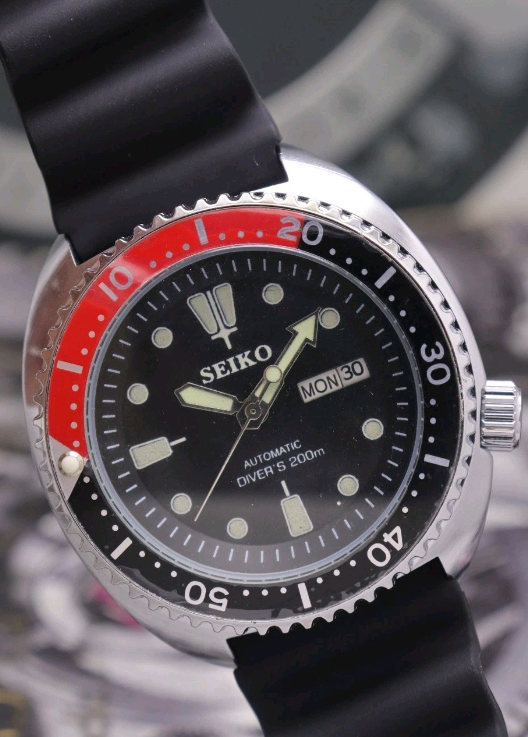 SEIKO SCUBA DIVERS 'TURTLE' DATE AUTOMATIC BLACK … - image 6