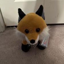 BRAND NEW WEBKINZ 2025 FOX WITH UNUSED CODES