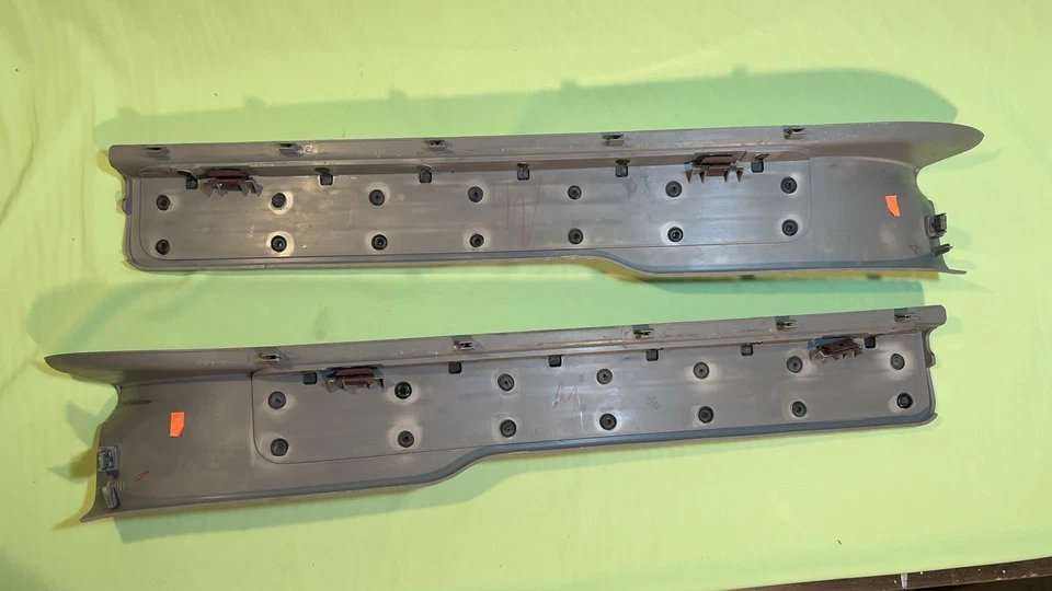 1998-2002 Lincoln Navigator Sill Plate Trim Set Gray Passenger Driver Front Rear - Imagem 3 de 4