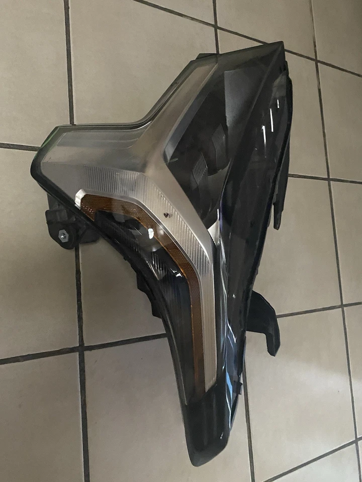 2022 2023 2024 Toyota Tundra Toyota Sequoia Headlight Driver Side LED FRONT LAMP - Image 3 of 4