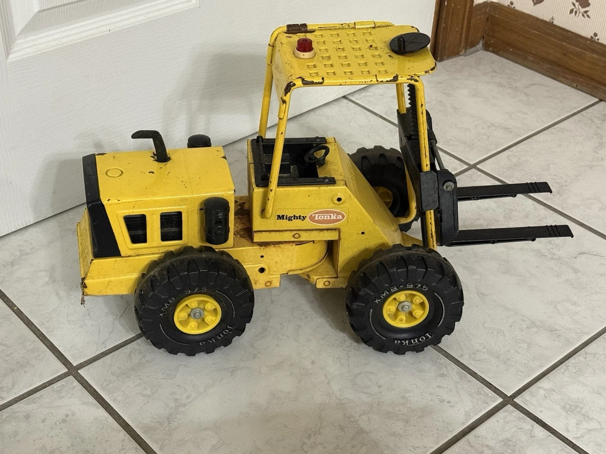 Tonka Forklift Indiana Vintage Manufacture Diecast Construction