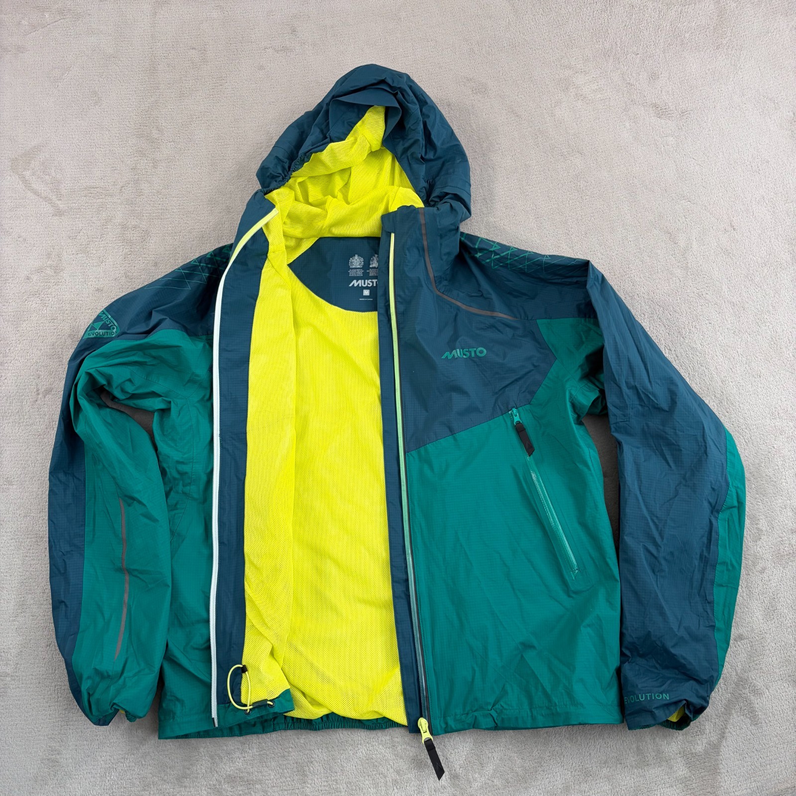 Musto Evolution Waterproof Sailing Jacket Men Med… - image 1