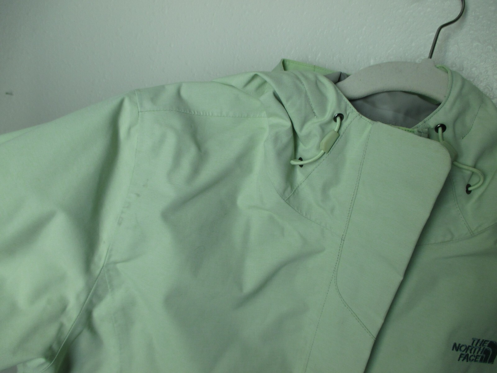 The North Face Rain Jacket Nylon/Poly Shell coat … - image 10