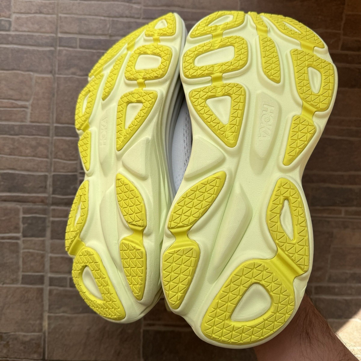 Hoka One One Women's Bondi 8 Size US 9.5 B UK 8 NCLG 1127952 Hoka One One Women's Bondi 8 Size US 9.5 B UK 8 NCLG 1127952
