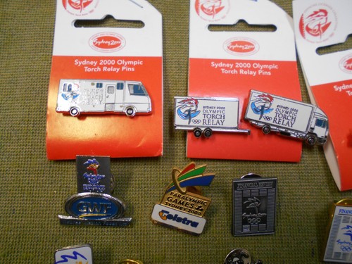 #D395. SEVENTEEN)17) 2000 SYDNEY OLYMPIC BADGES - Picture 2 of 6