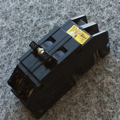 Zinsco/GTE Q120 20 Amp 1 Pole 120V Plug-In Circuit Breaker