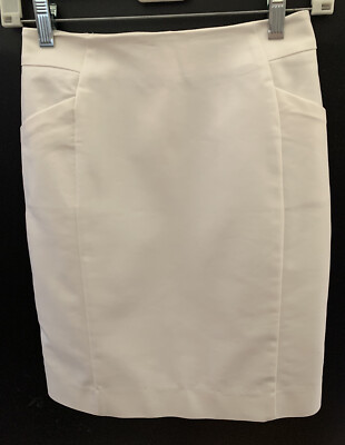 H&M White Mini Skirt With Zipper Two Front Pockets Cotton Blend Size 2 R3 O3