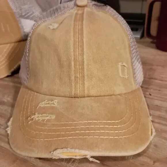 Cappello a sfera CC in denim lavato incrociato alto pony SENAPE coda di cavallo