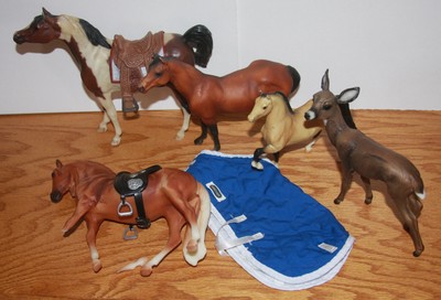 breyer plastic horses