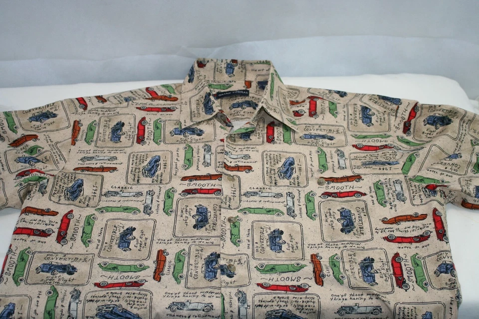 Camisa Grant Thomas S/S Ligera con Bolsillo con Botones Gráfico de Coche Antiguo Para Hombres Mediana Foto 2 de 4