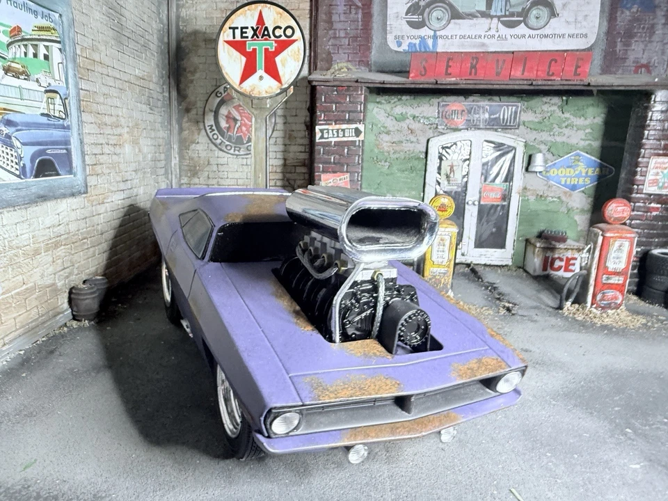 1970 Barracuda Rat Rod Rusty Weathered 1/18 Muscle Machines - Image 2 of 4