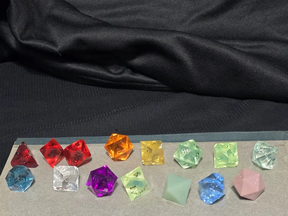 Vtg Gamescience Precision Dice Lot 15pc Sharp Edge DND RPG Polyhedral w/rare - Image 3 of 4