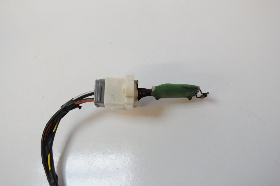 Ford Focus CMax 2.0 TDCi 2004 RHD Heater Fan Motor Resistor 2140741 eBay