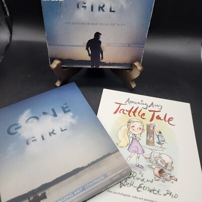 Gone Girl Blu Ray With Promo ''Amazing Amy'' Childrens Book 