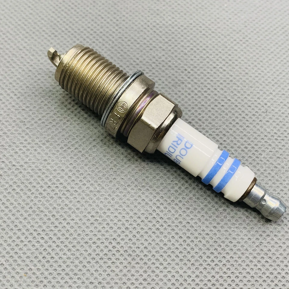 Juego de bobina de encendido UF204 y bujía de iridio Bosch para 94-95 Toyota Camry 3,0 L Foto 4 de 4